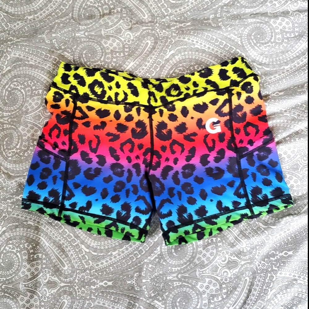 🌈RARE Rainbow Leopard Shorts, squat-proof!